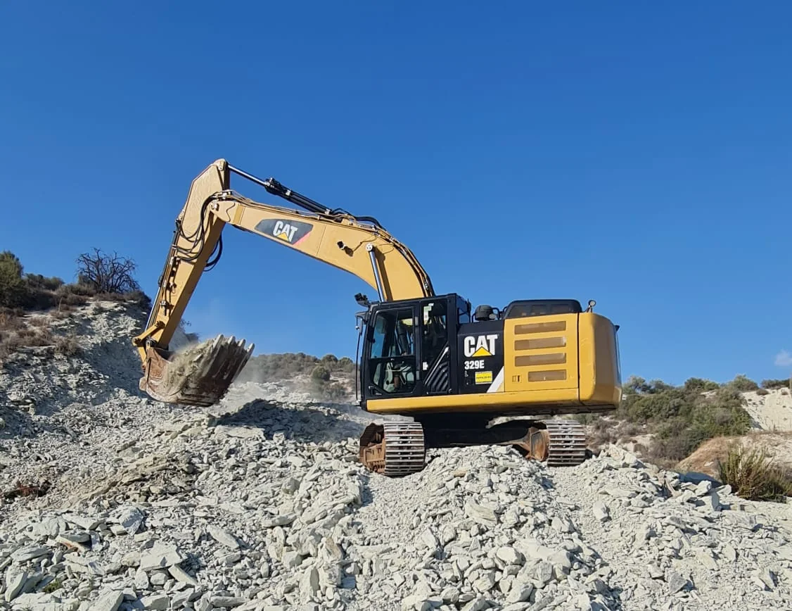 Earthworks with heavy excavator